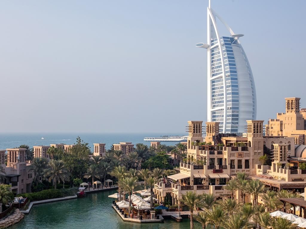 آدرس هتل جمیرا القصر دبی